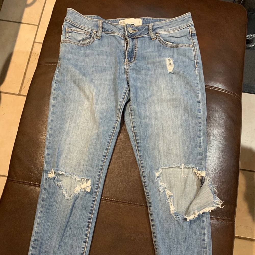 Medium-Light Wash Cropped Jeans